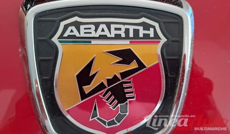 
								FIAT 500 ABARTH full									