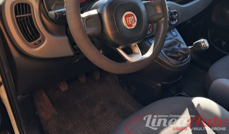 
								FIAT PANDA 1.3 MTJ 80 CV S&S LOUNGE full									