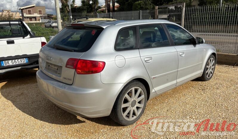 
								AUDI A3 2.0 16V TDI AMBITION full									